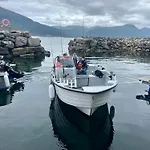 Romsdal Feriesenter - And Boat In Og Romsdal *