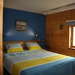 Apartment Romsdal Feriesenter - And Boat In Og Romsdal *