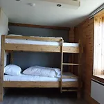 Apartman Romsdal Feriesenter - Holiday And Boat Rental In More Og Romsdal *