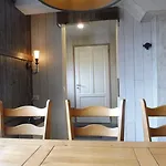 Romsdal Feriesenter - And Boat In Og Romsdal Apartment Rekdal