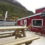 Romsdal Feriesenter - Holiday And Boat Rental In More Og Romsdal * Rekdal