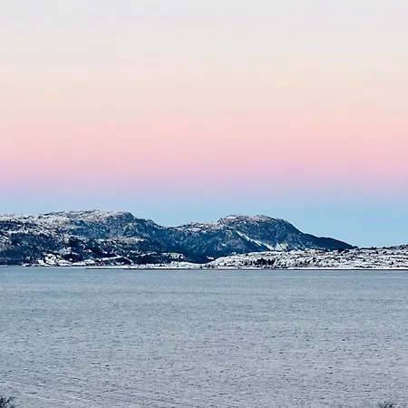 Awesome Fishing, Boating And Nature Experience At Fiskesenter Birkeland Appartement