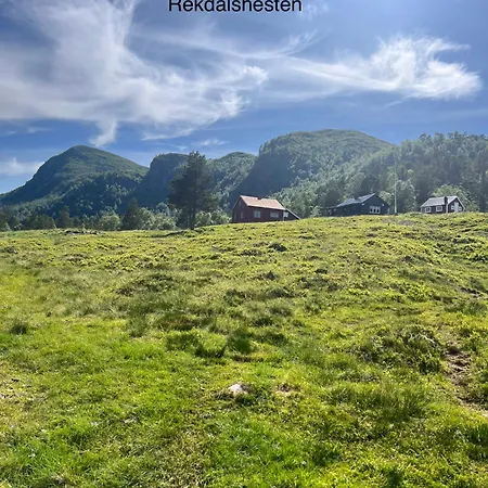 Romsdal Feriesenter - And Boat In Og Romsdal 公寓