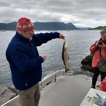 Romsdal Feriesenter - And Boat In Og Romsdal