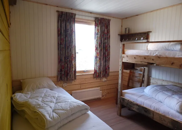 Apartamento Romsdal Feriesenter - Holiday And Boat Rental In More Og Romsdal