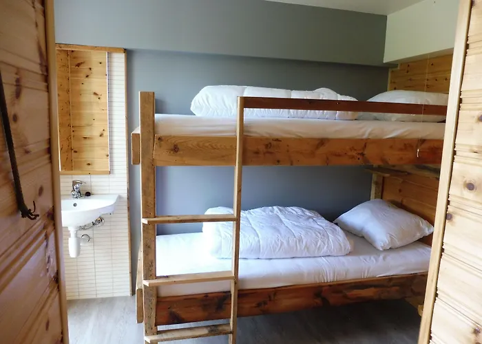 Romsdal Feriesenter - Holiday And Boat Rental In More Og Romsdal * Rekdal