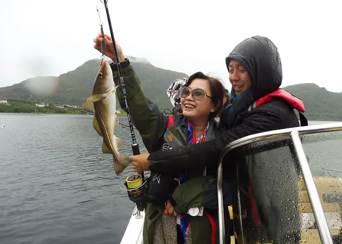 Romsdal Feriesenter - Holiday And Boat Rental In More Og Romsdal * Rekdal