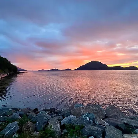 Apartman Romsdal Feriesenter - And Boat In Og Romsdal *