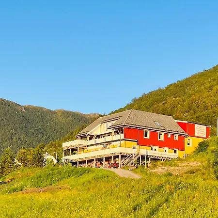 Romsdal Feriesenter - And Boat In Og Romsdal Apartman *