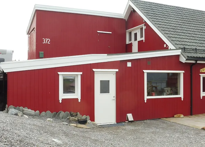 Romsdal Feriesenter - Holiday And Boat Rental In More Og Romsdal شقة